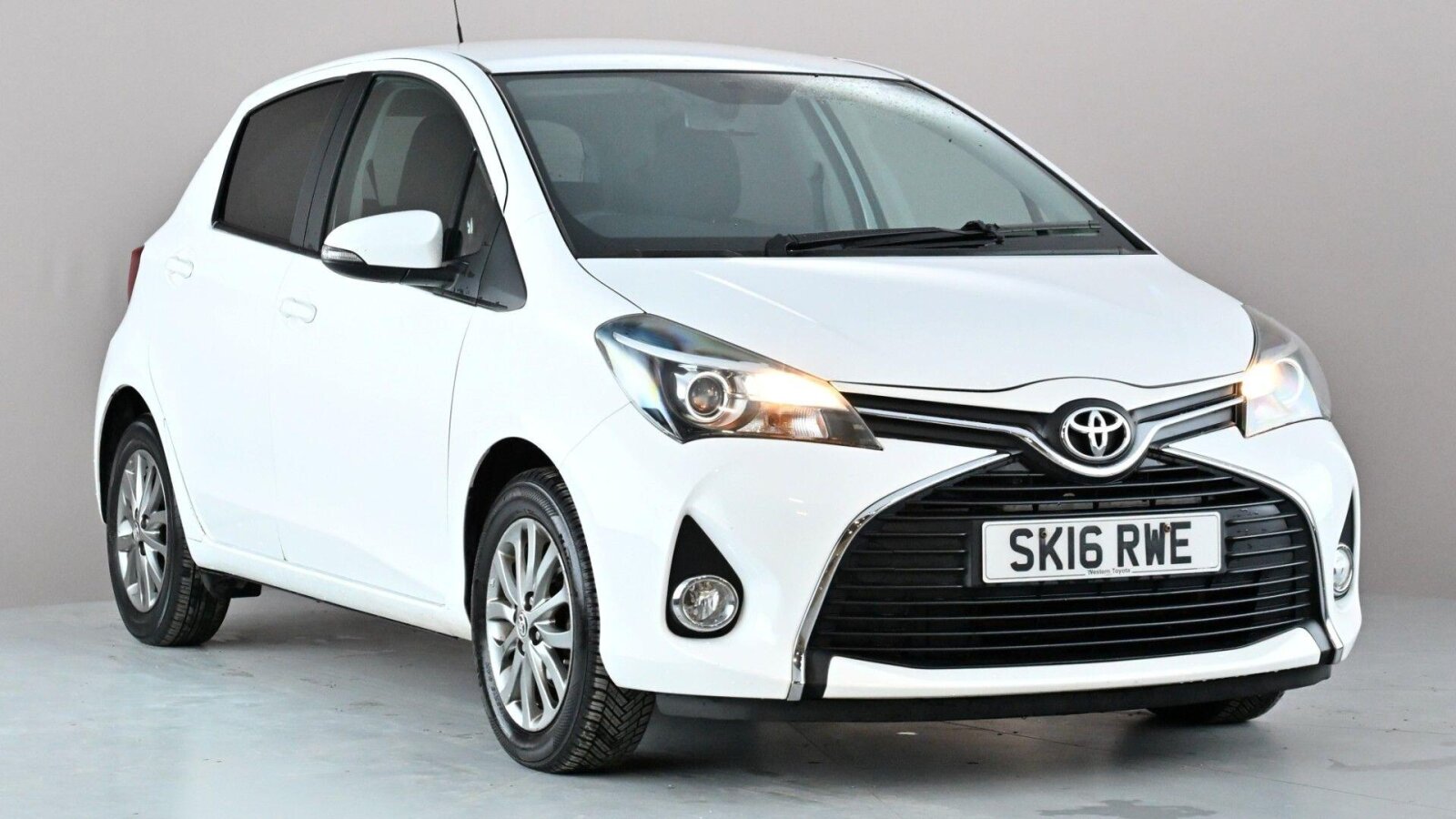 2016 Toyota Yaris