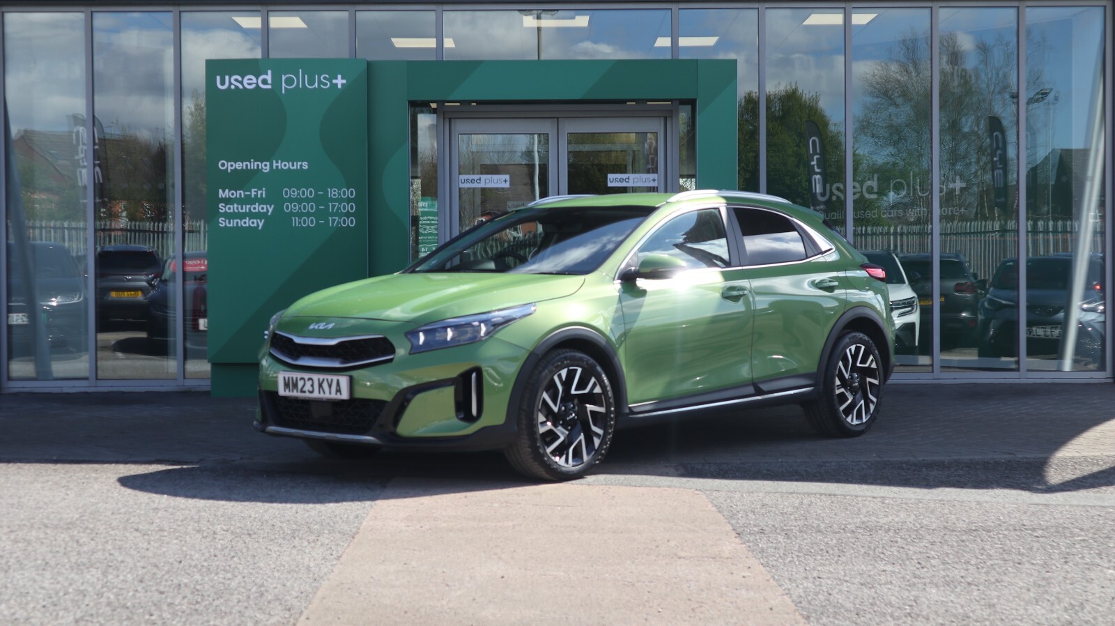 2023 KIA XCeed