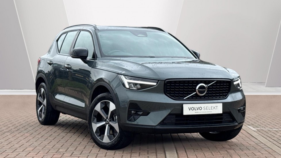2026 Volvo XC40