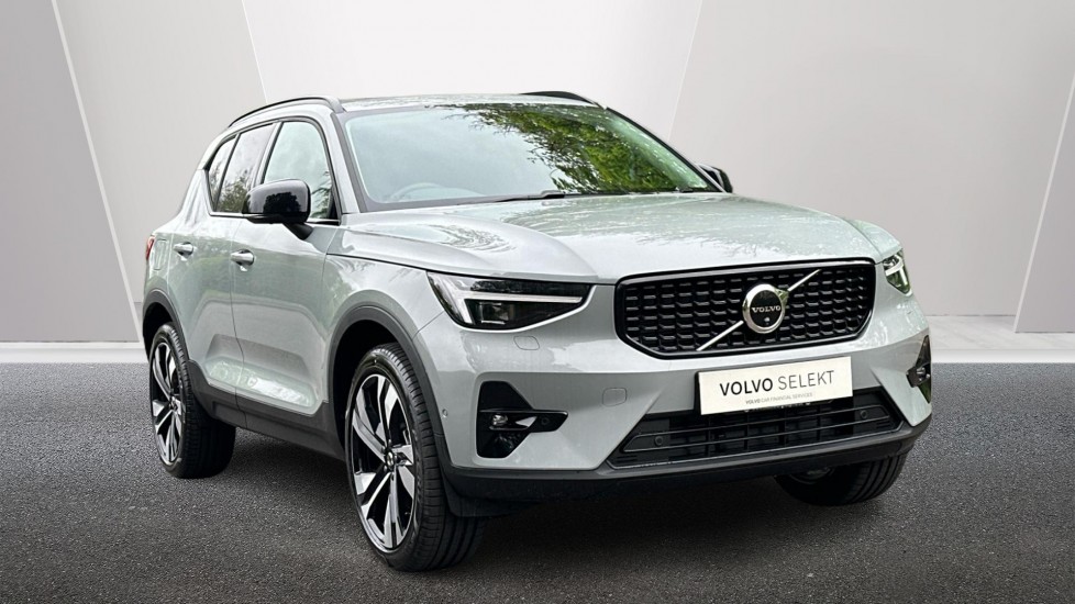 2026 Volvo XC40