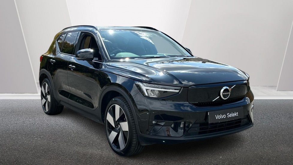 2023 Volvo XC40