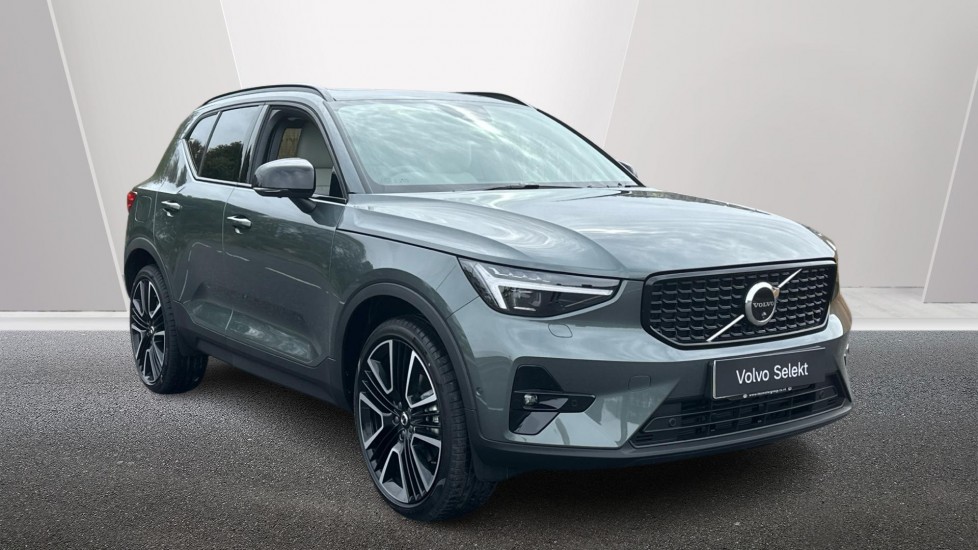 2026 Volvo XC40
