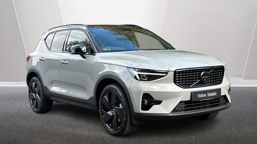 2026 Volvo XC40