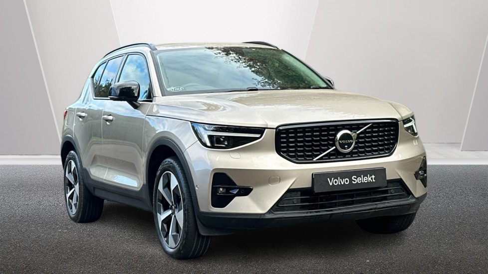 2024 Volvo XC40