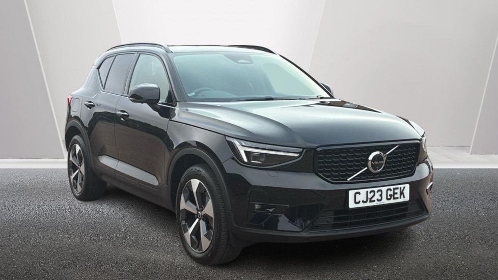 2023 Volvo XC40