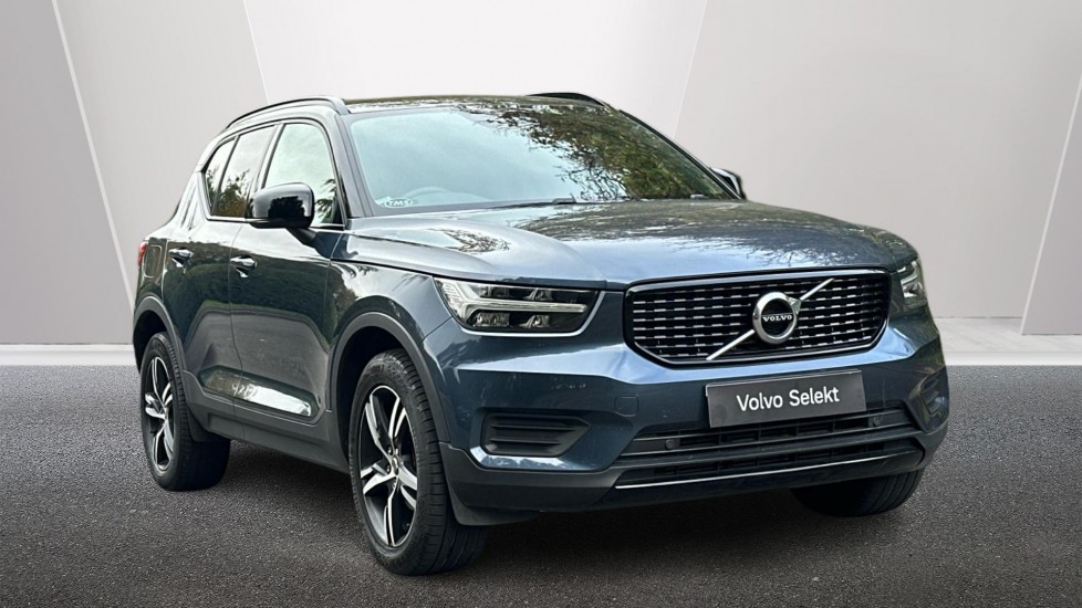 2022 Volvo XC40