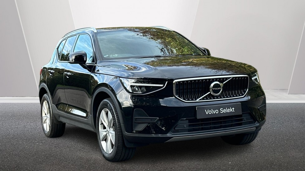 2023 Volvo XC40