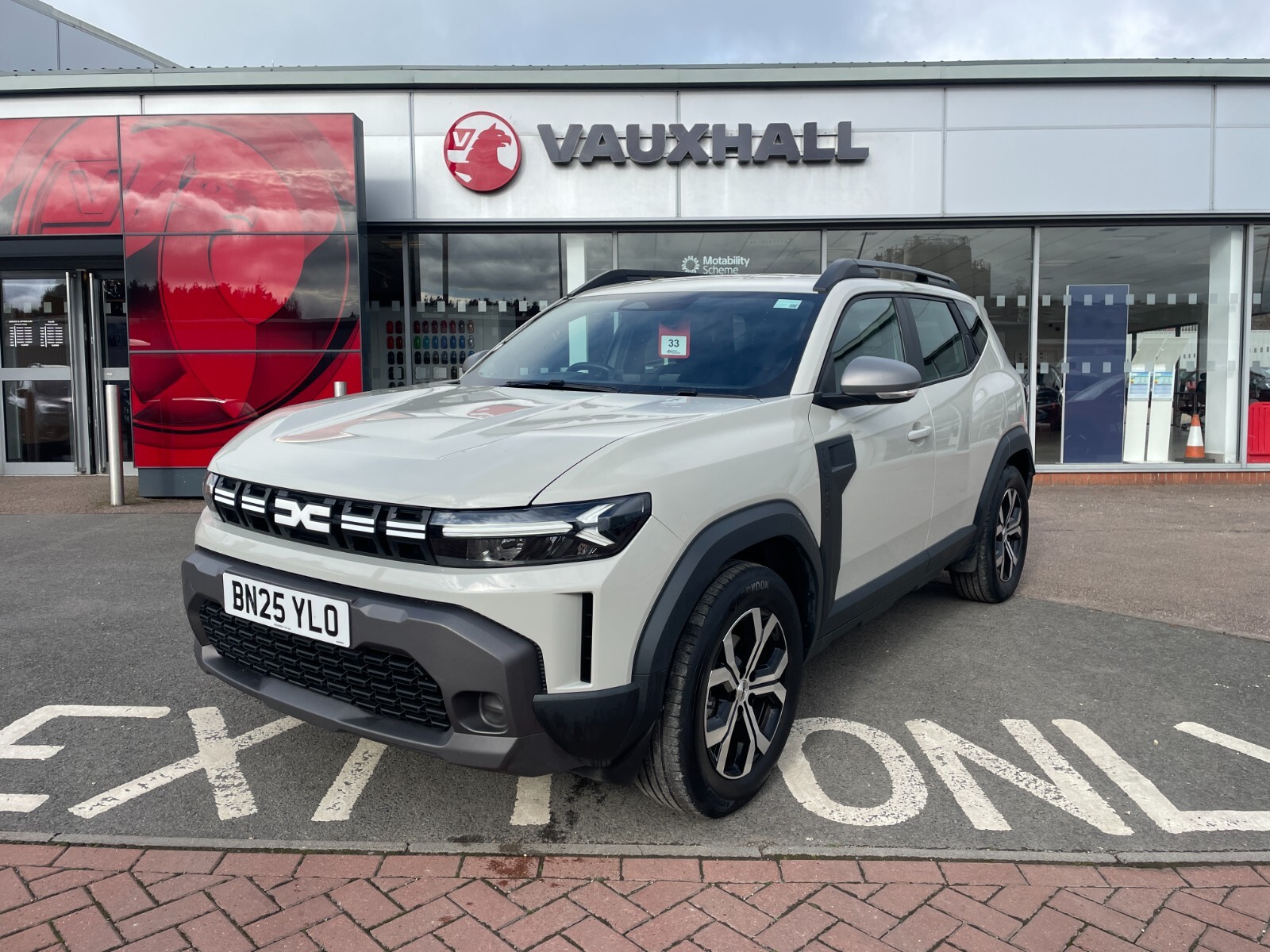 2025 Dacia Duster