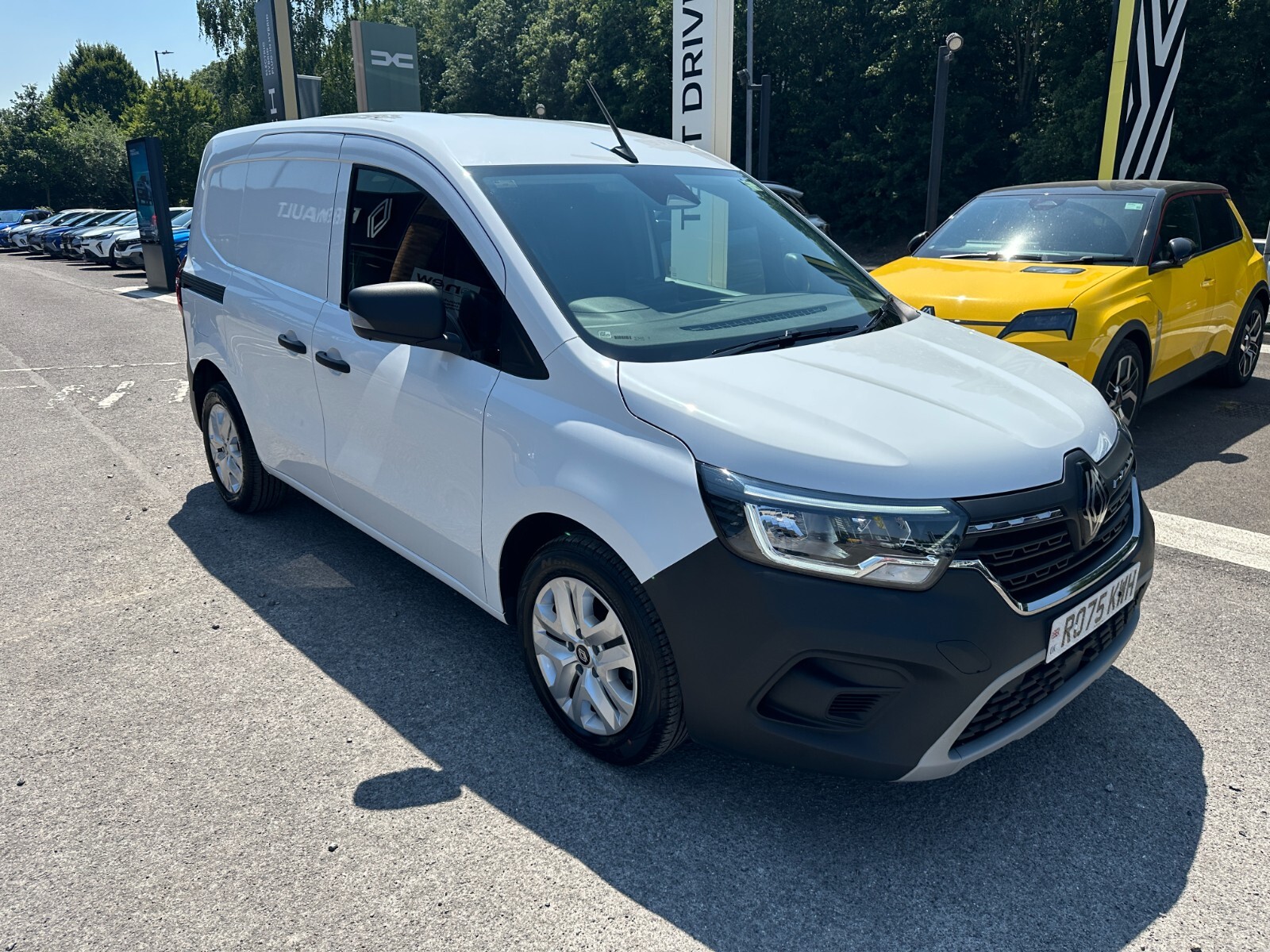 2025 RENAULT KANGOO