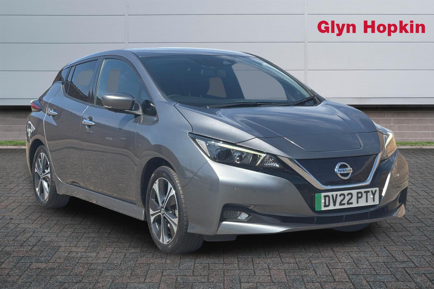 2022 Nissan Leaf