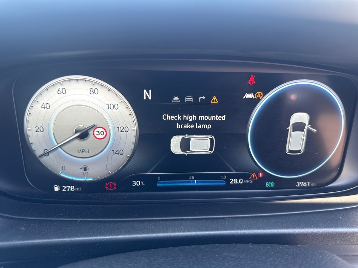 2022 Hyundai i20 thumbnail 14