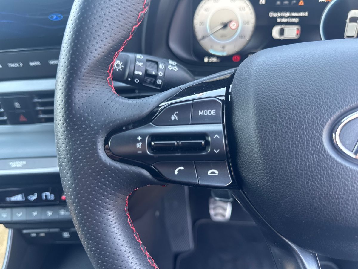 2022 Hyundai i20 thumbnail 16