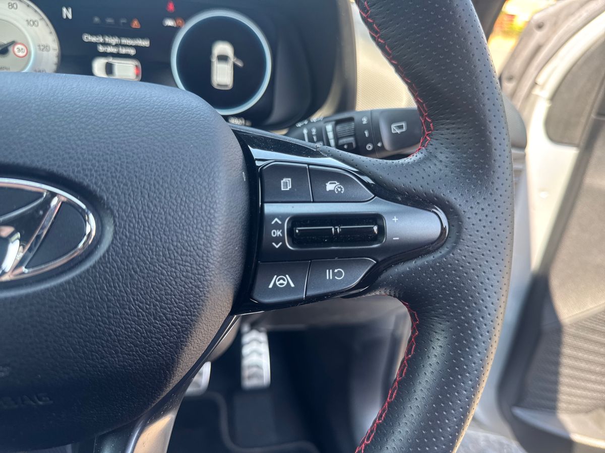 2022 Hyundai i20 thumbnail 17
