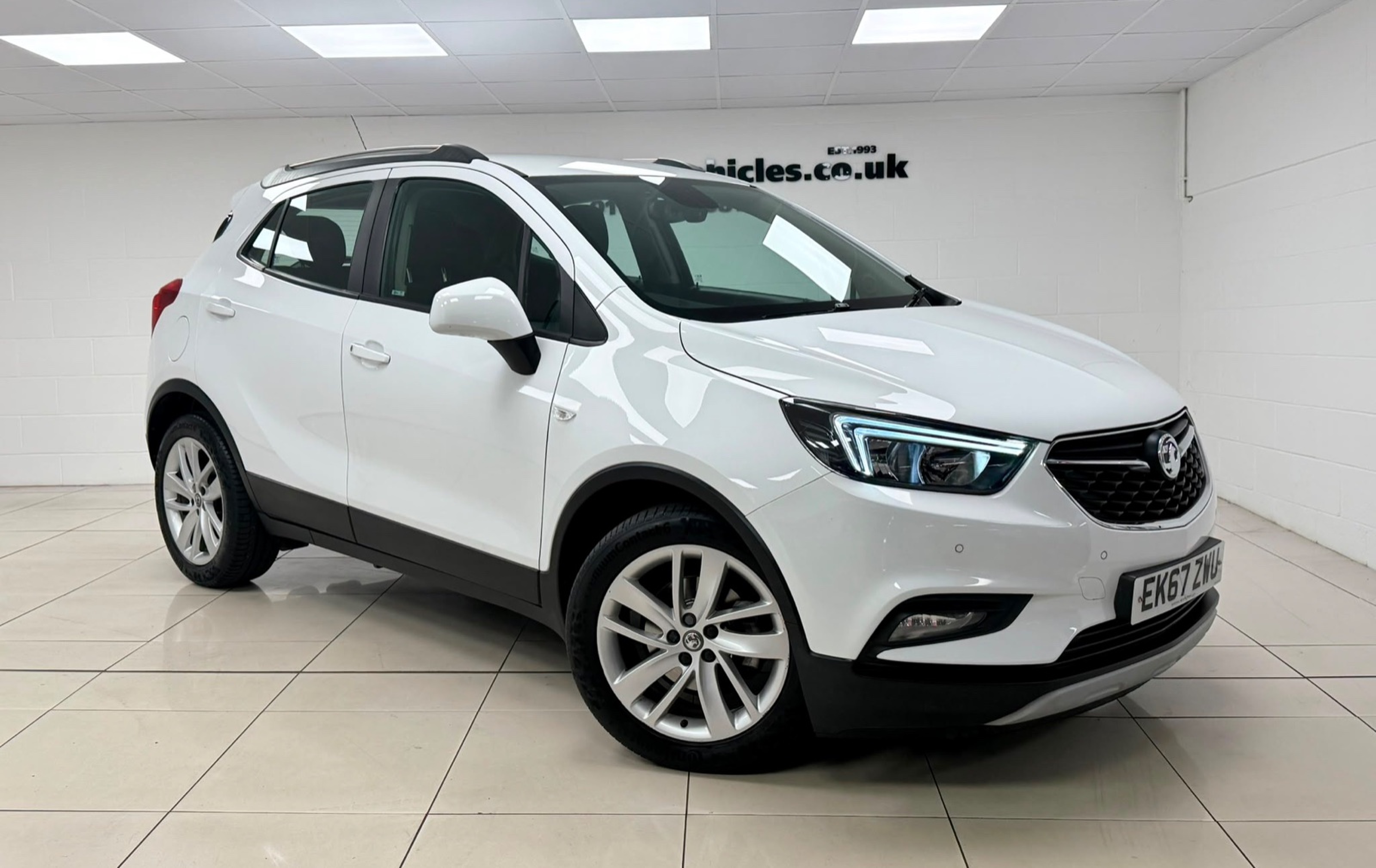 2017 Vauxhall Mokka X — photo 1 of 5