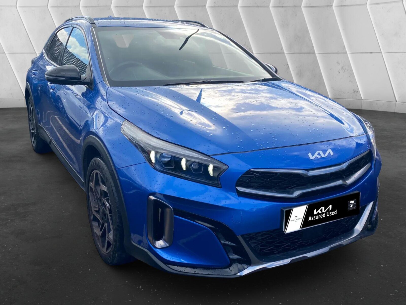 2023 KIA XCeed