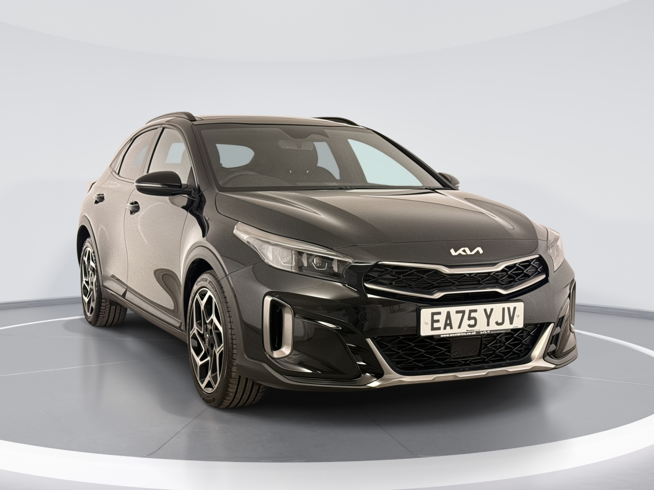 2025 KIA XCeed