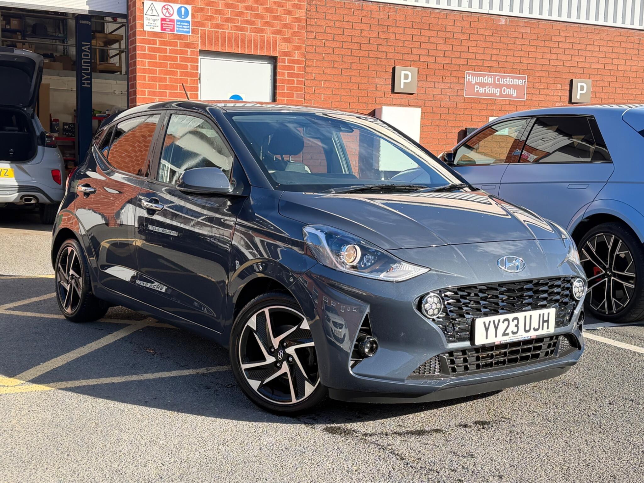 2023 Hyundai i10
