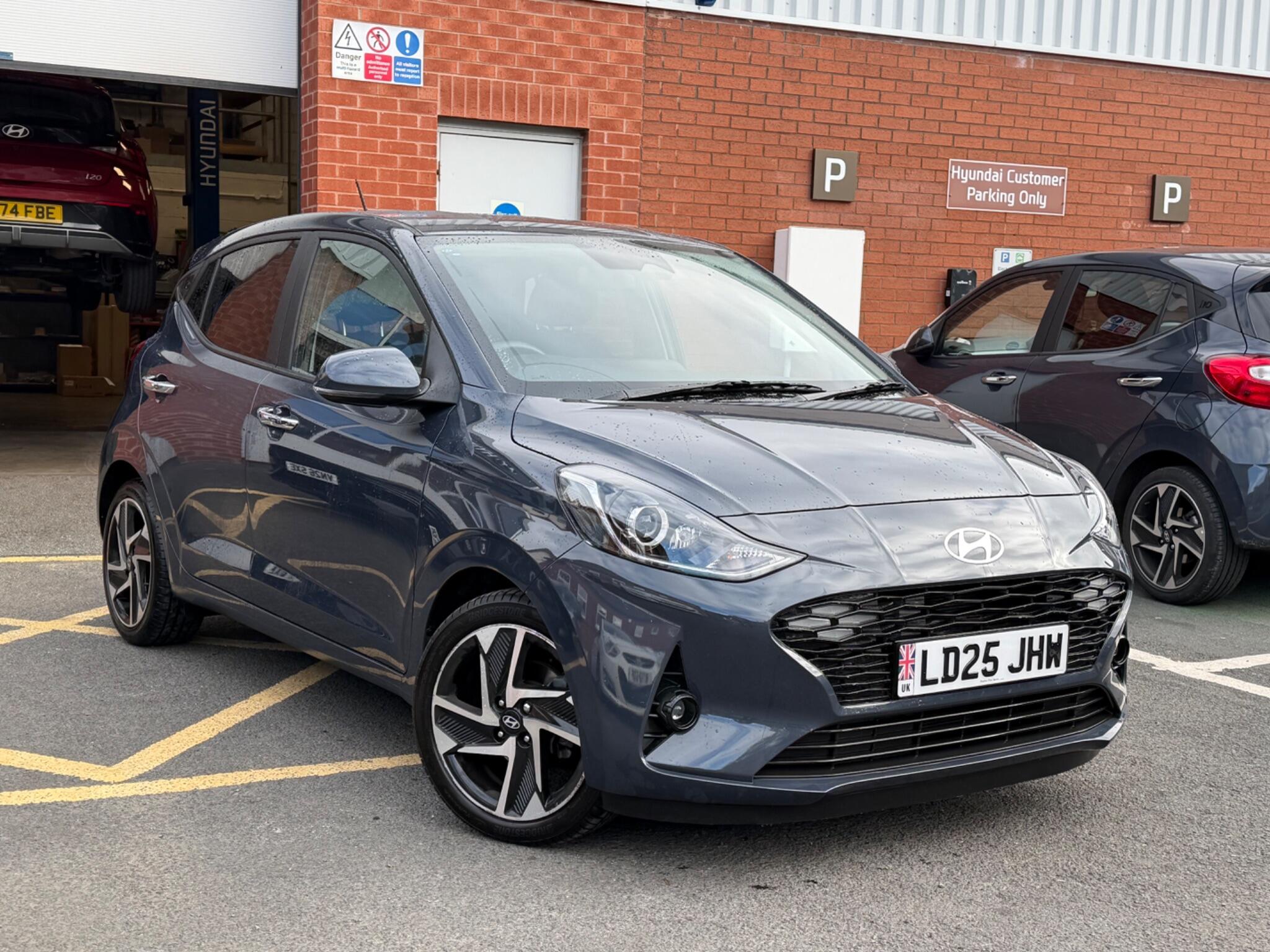 2025 Hyundai i10