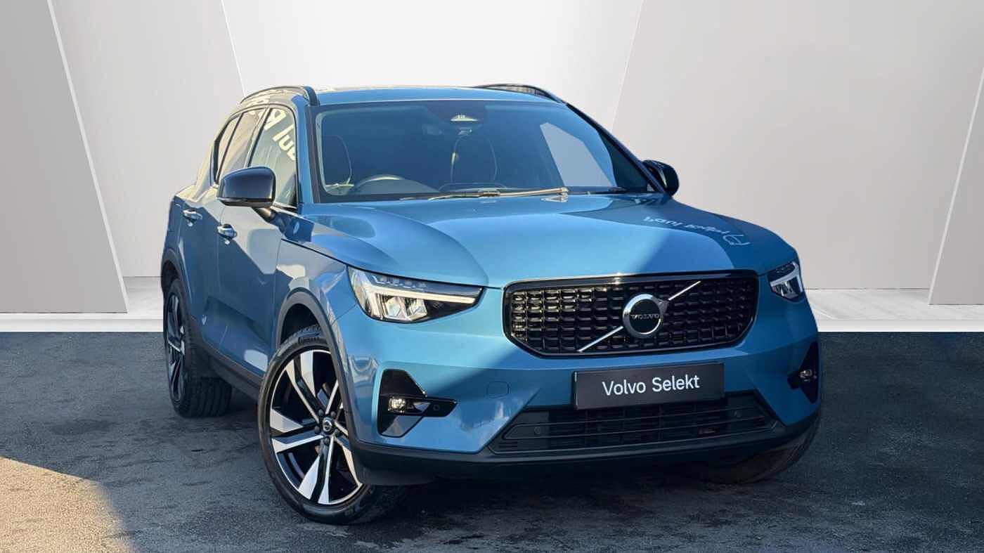 2024 Volvo XC40