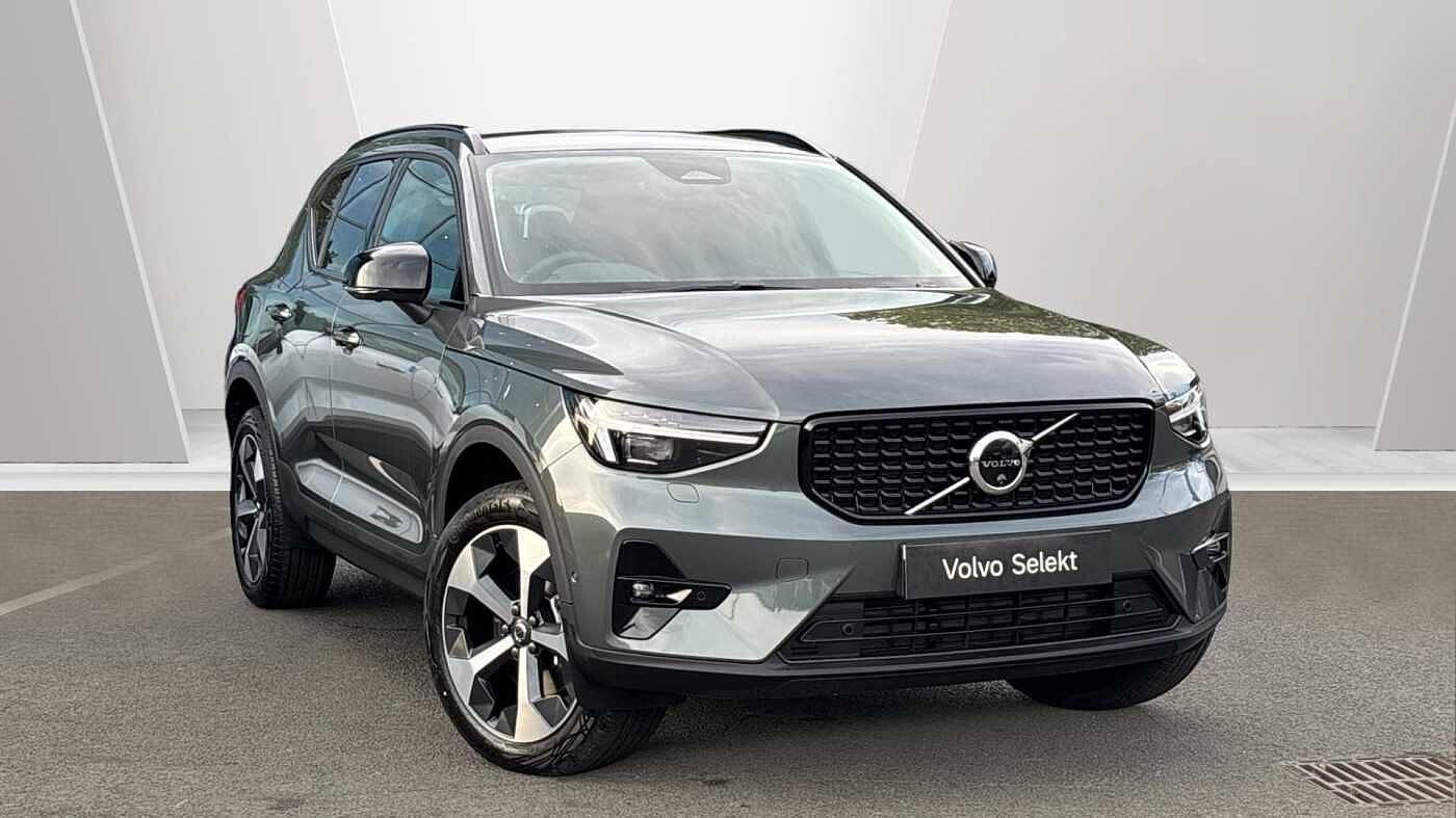 2026 Volvo XC40