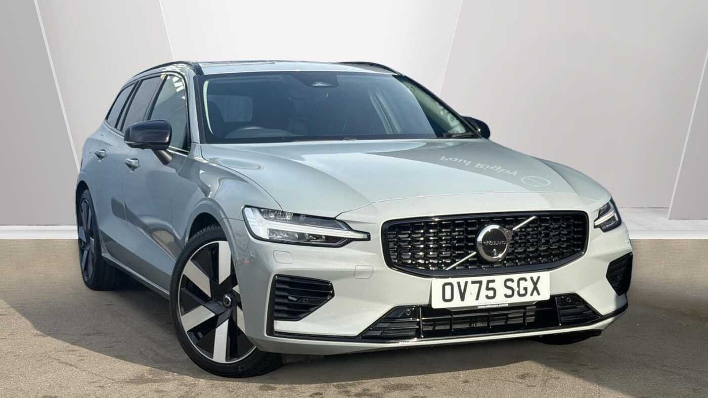 2025 Volvo V60
