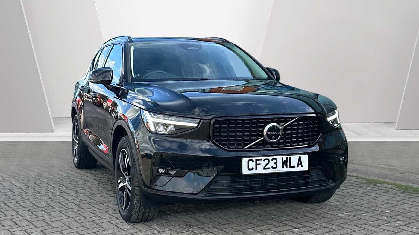 2023 Volvo XC40