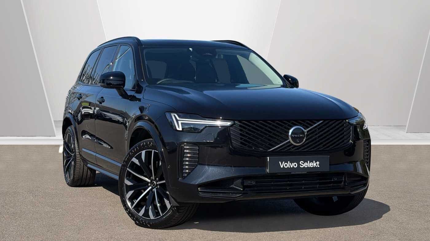 2025 VOLVO XC90