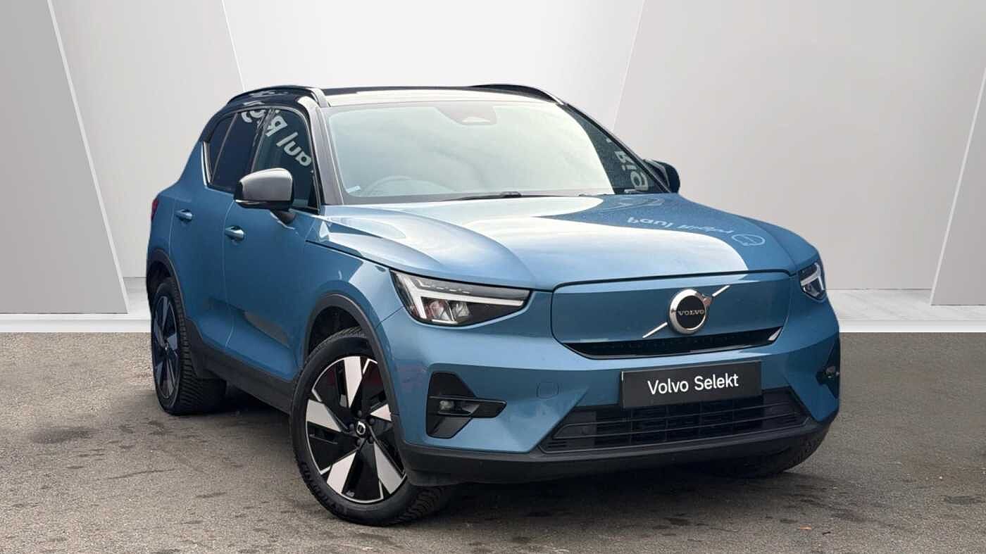 2023 Volvo XC40