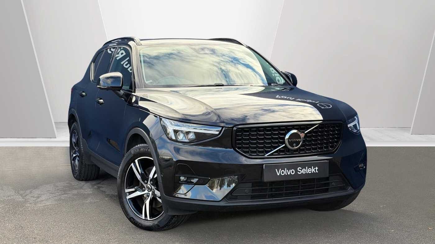 2023 Volvo XC40
