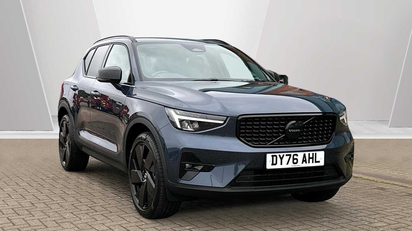 2026 Volvo XC40