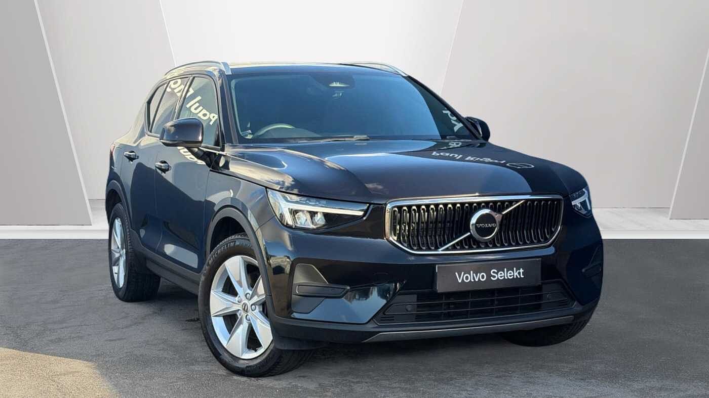 2023 Volvo XC40