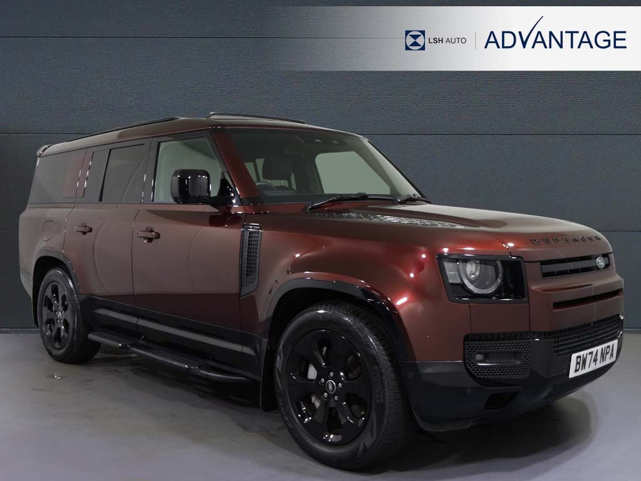 LAND ROVER DEFENDER