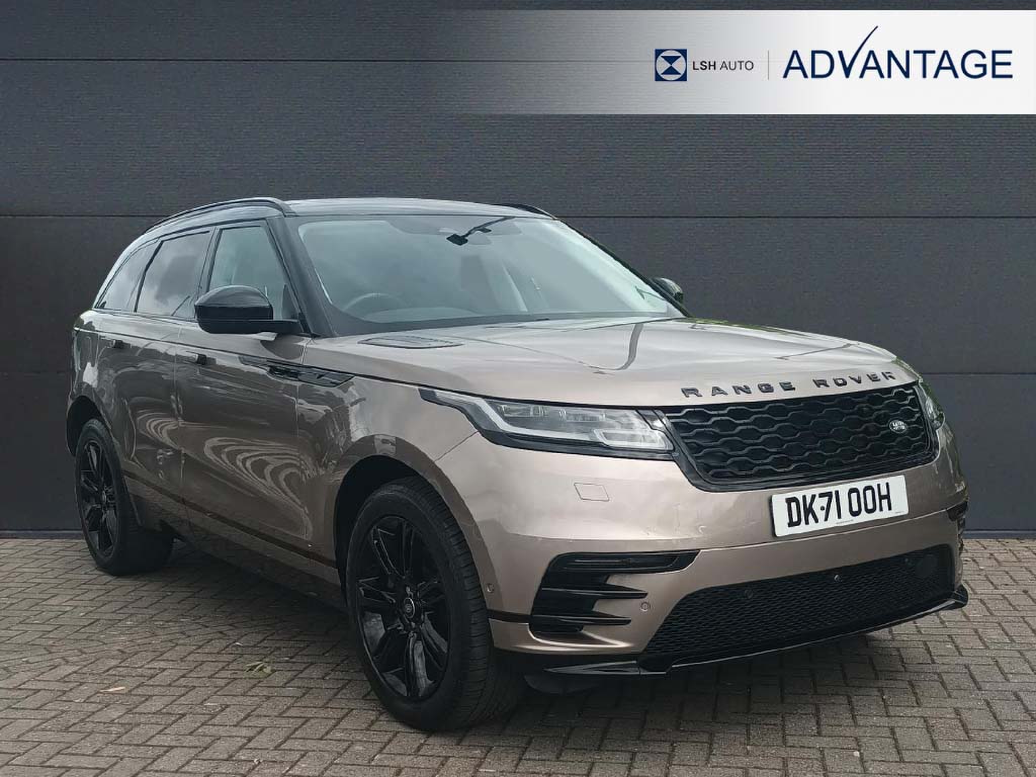 LAND ROVER RANGE ROVER VELAR
