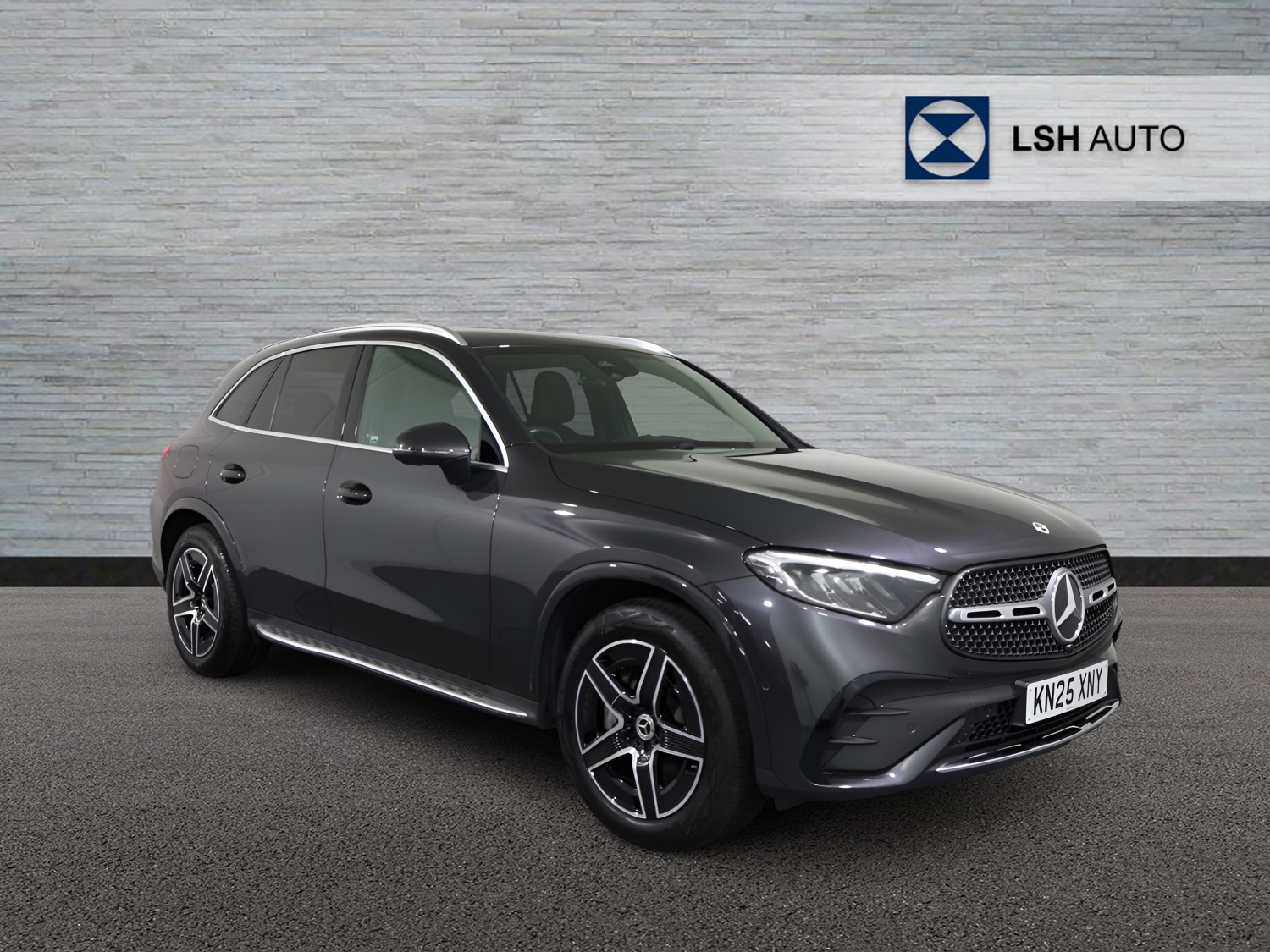 2025 Mercedes-Benz GLC