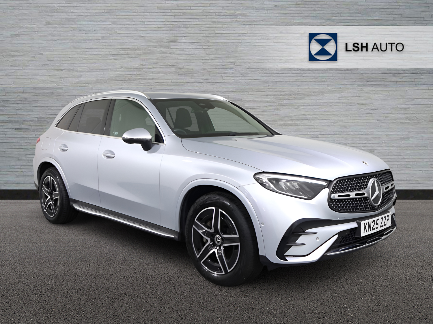 2025 Mercedes-Benz GLC