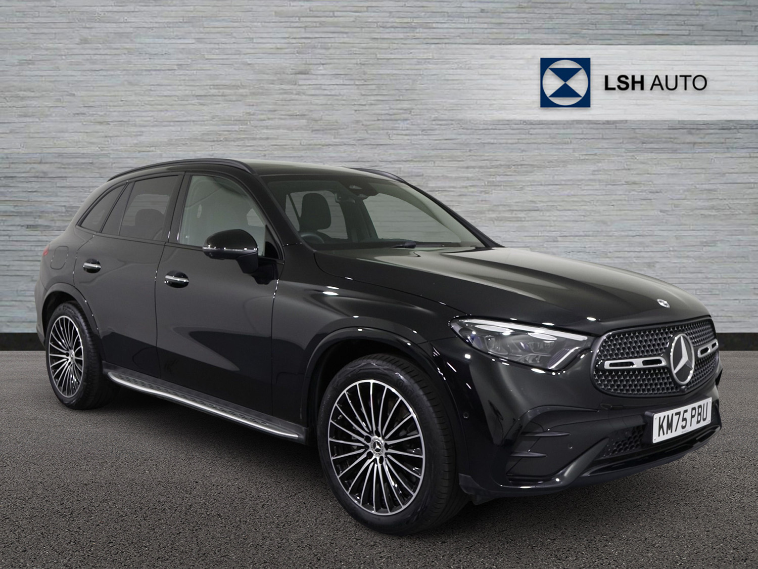 2025 Mercedes-Benz GLC