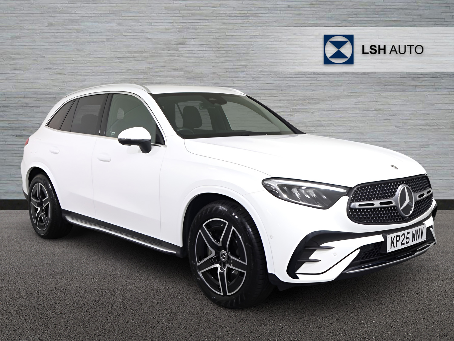 2025 Mercedes-Benz GLC