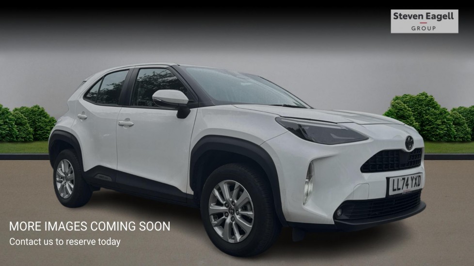 2024 TOYOTA YARIS CROSS