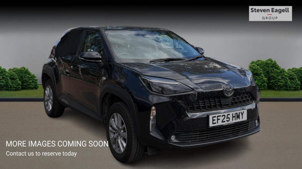 2025 TOYOTA YARIS CROSS