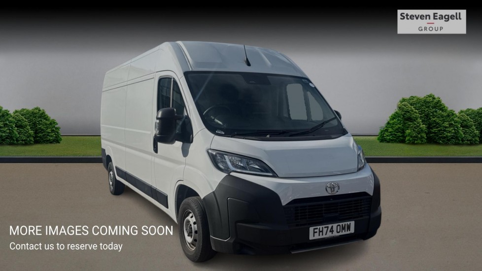 2025 TOYOTA PROACE MAX