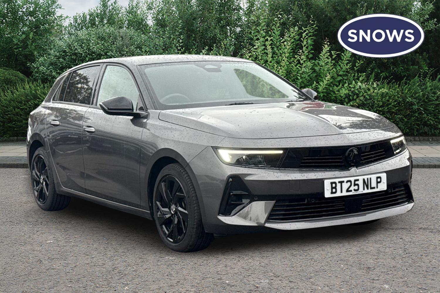 2025 Vauxhall Astra