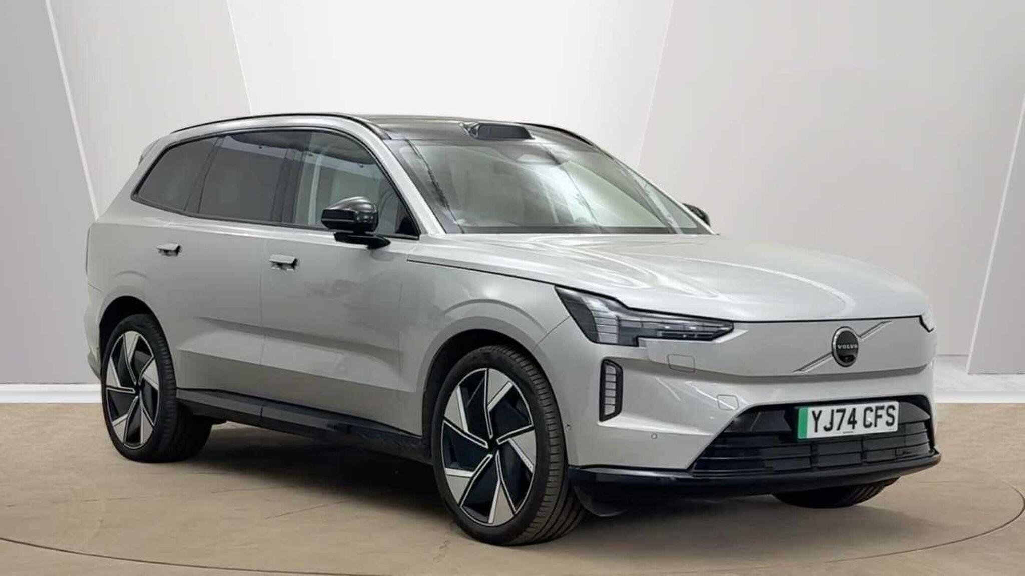 2025 VOLVO EX90