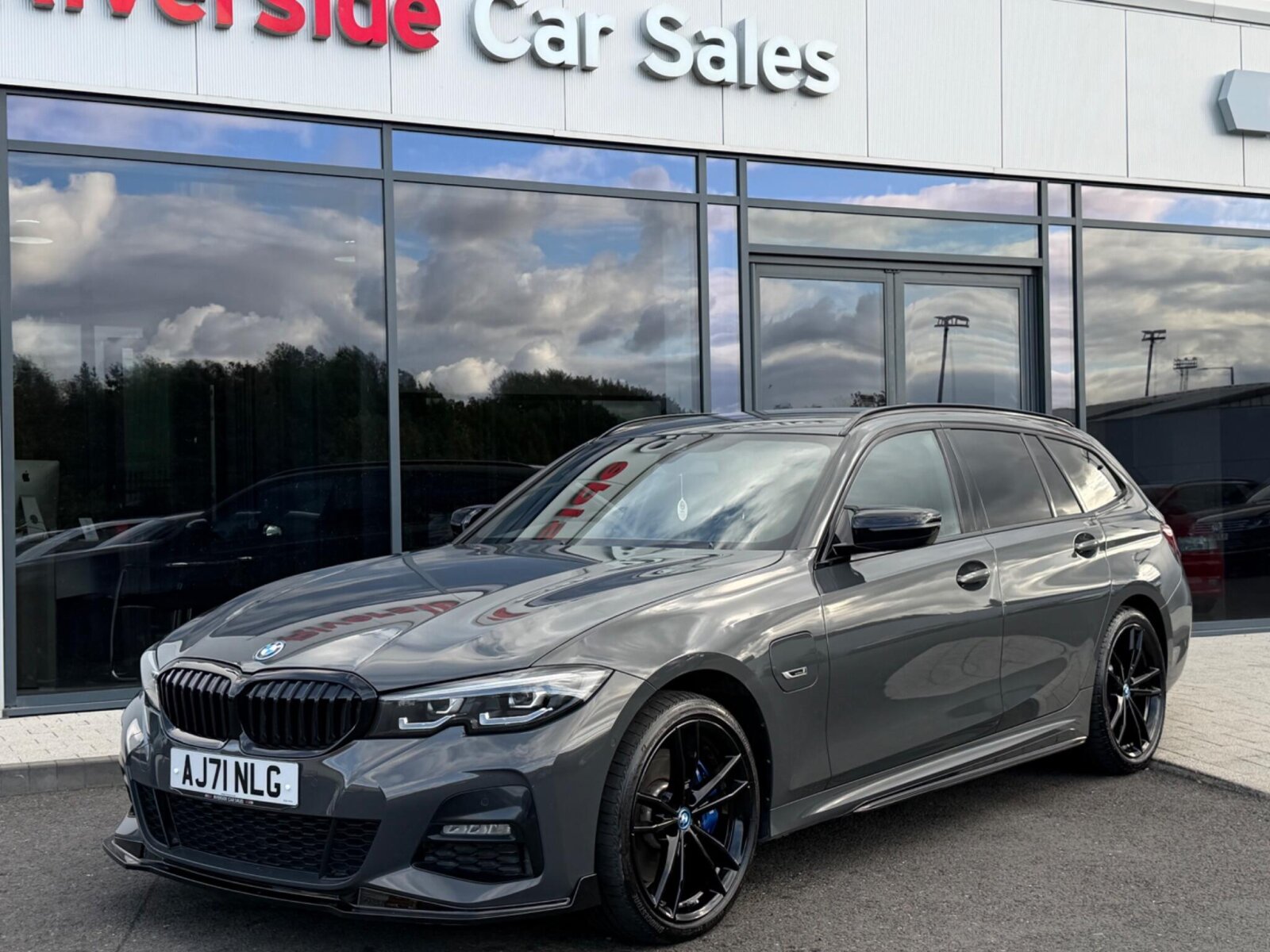 2022 BMW 3 Series