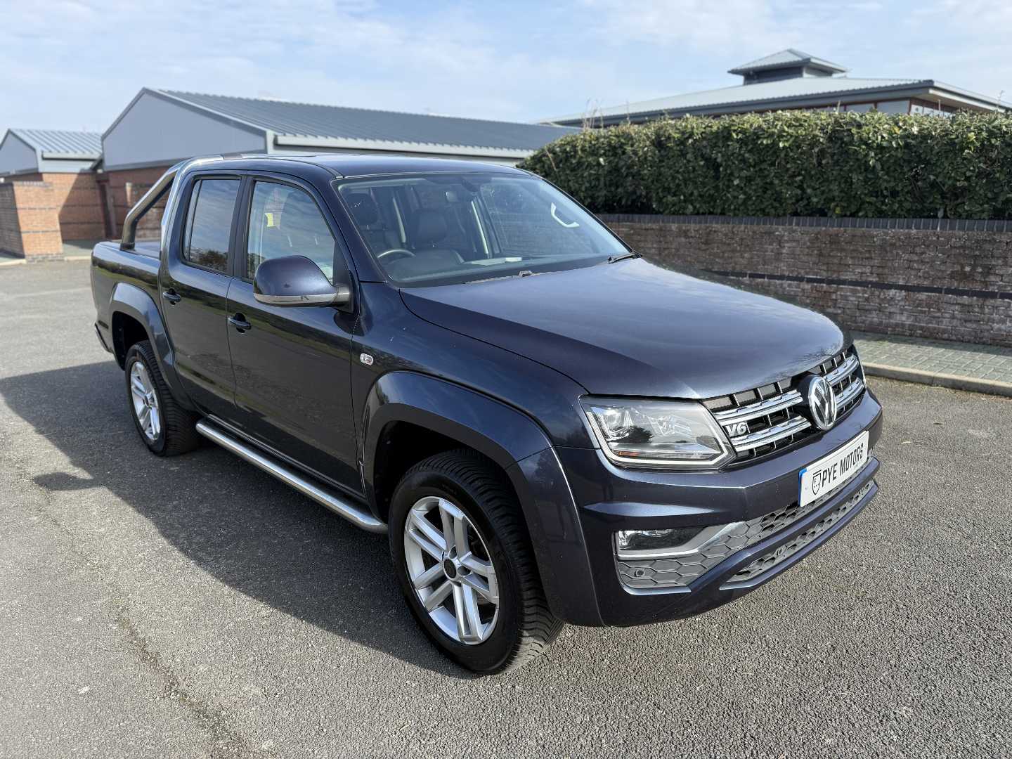 2017 VOLKSWAGEN AMAROK