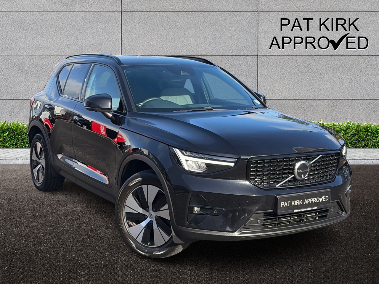 2023 Volvo XC40