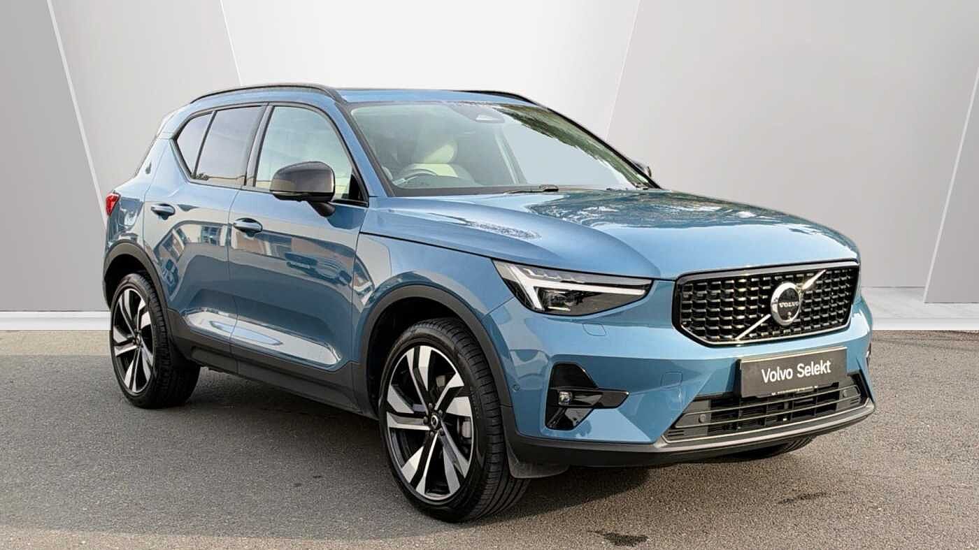 2024 Volvo XC40
