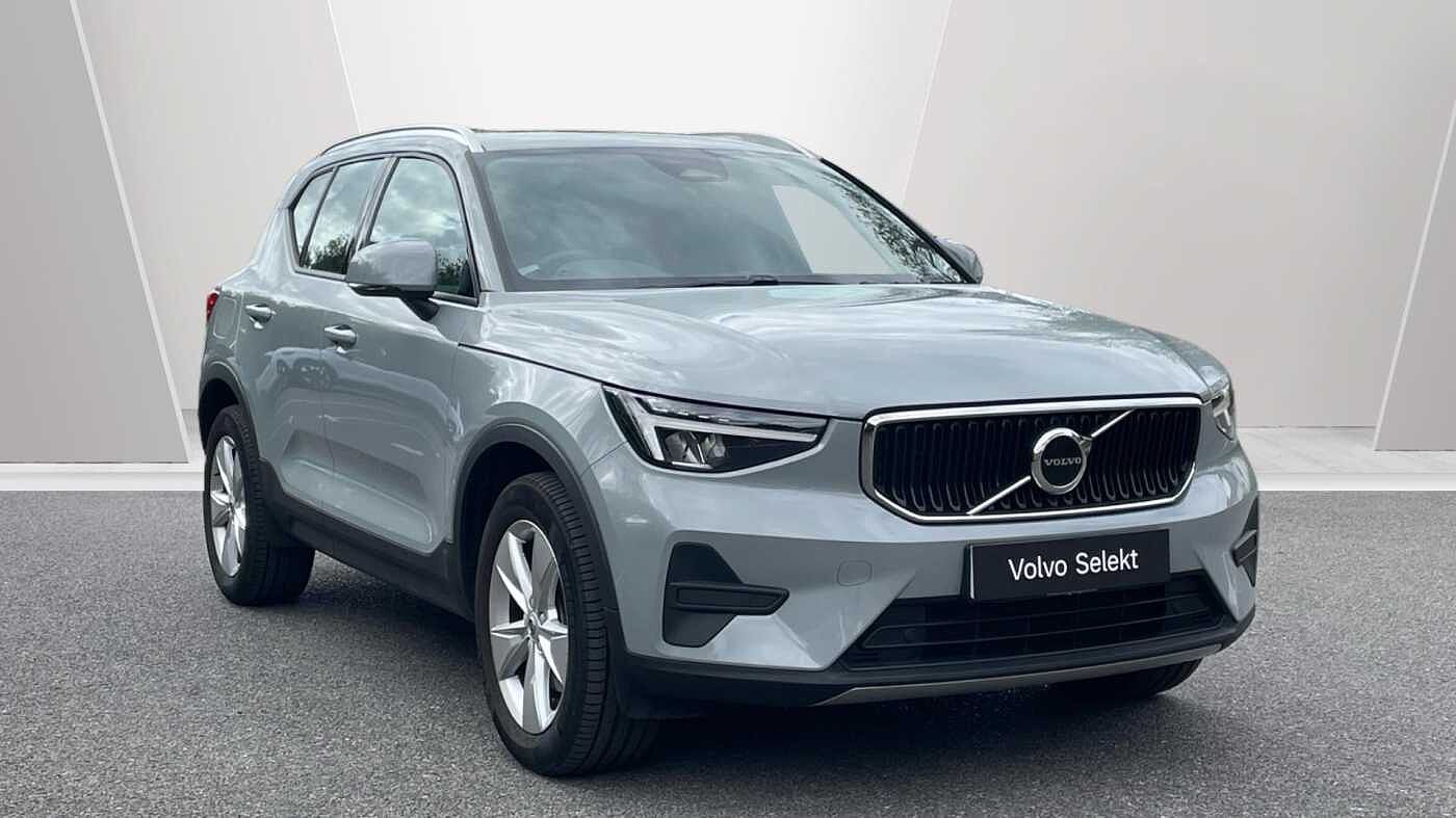 2023 Volvo XC40