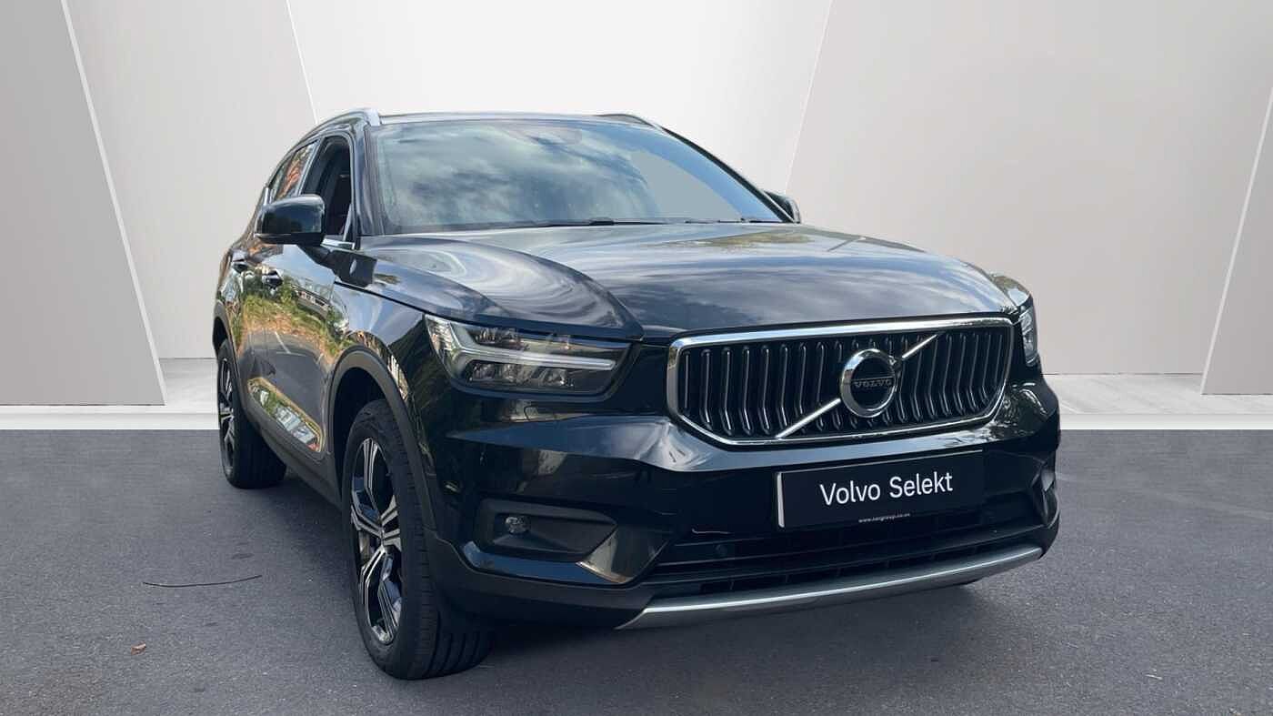2020 Volvo XC40