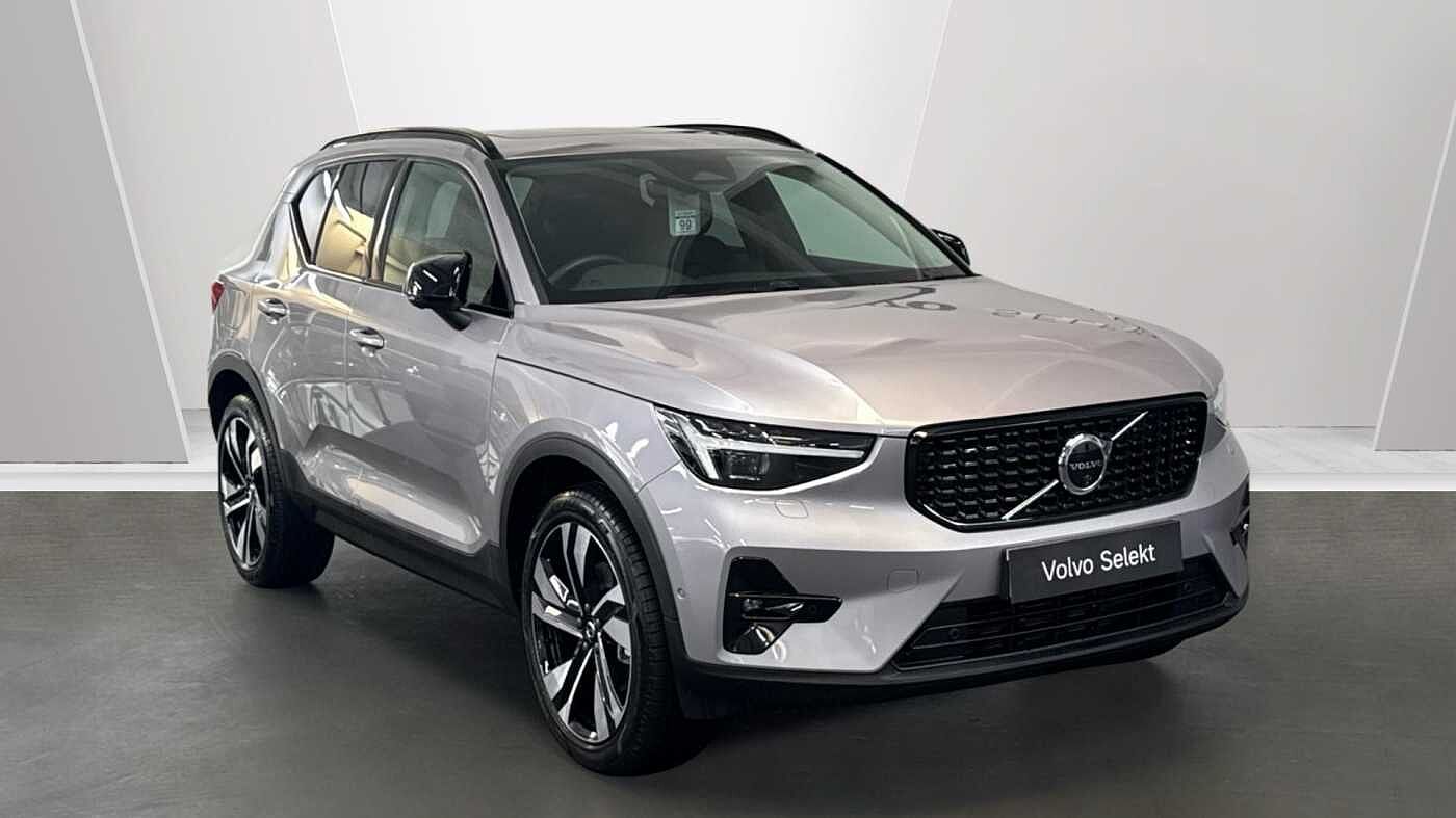 2026 Volvo XC40