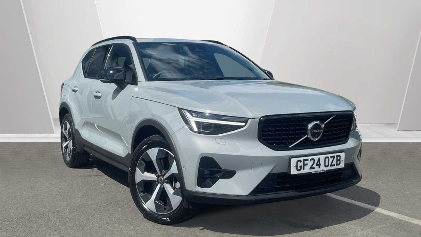 2024 Volvo XC40